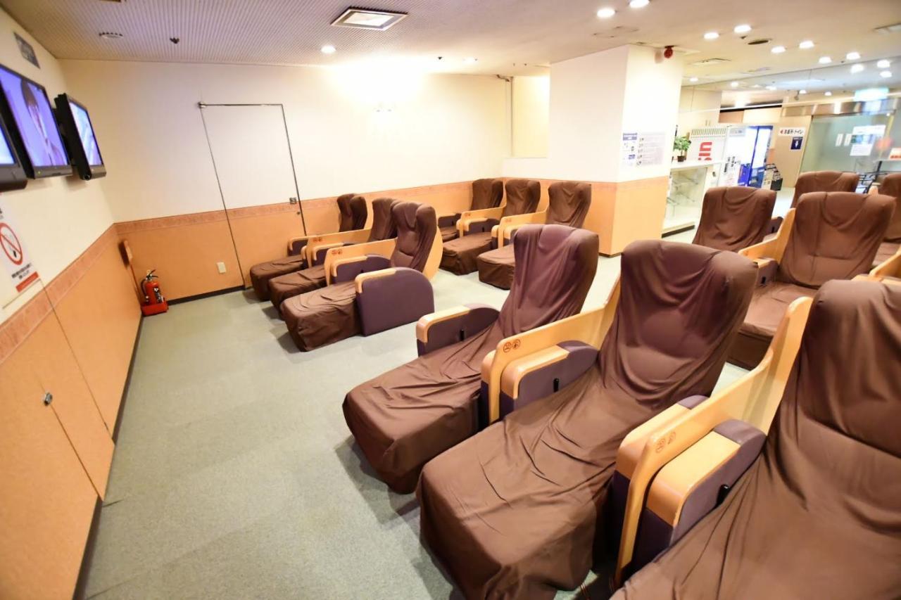 אוסקה Capsule Hotel Asahi Plaza Shinsaibashi מראה חיצוני תמונה